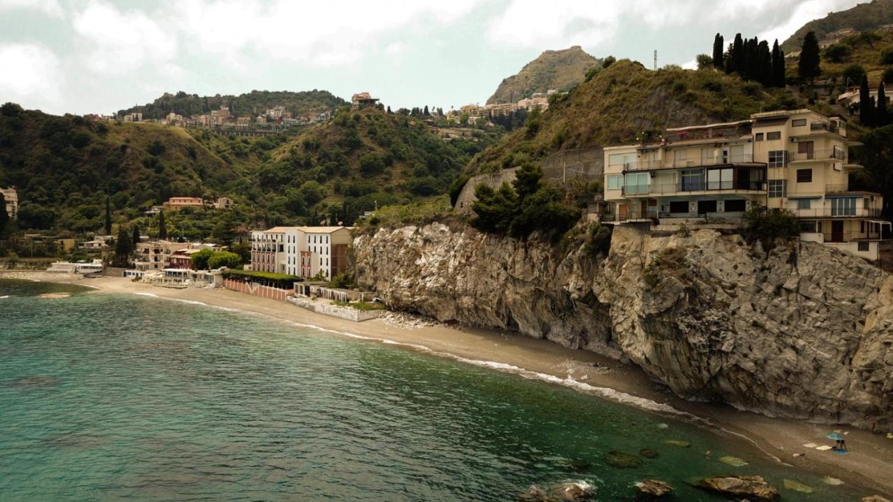 Mare Roccia Beachfront Apartment Taormina Kültér fotó